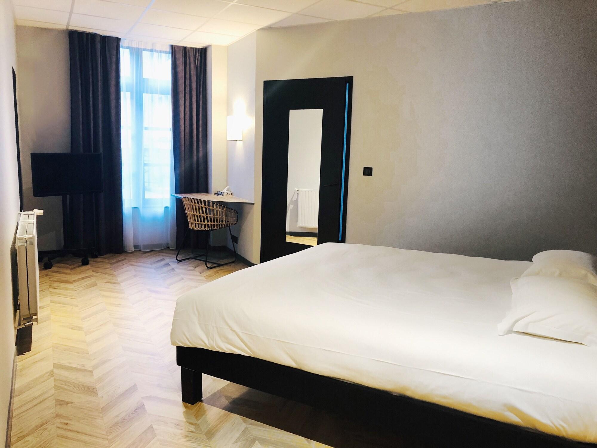 Hotel Lanjuinais Рен Екстериор снимка